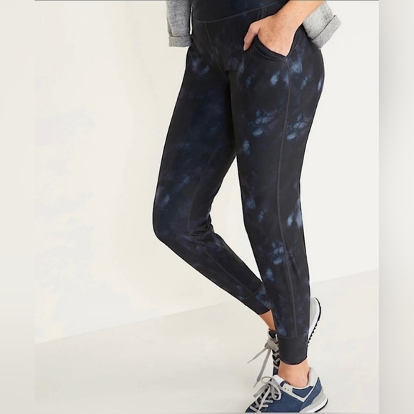 Old Navy Pants - Old Navy black & blue joggers